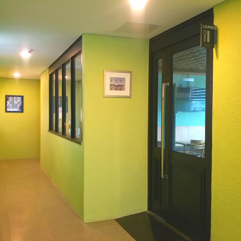 1004 Hostel Guesthouse Yeosu Exterior foto