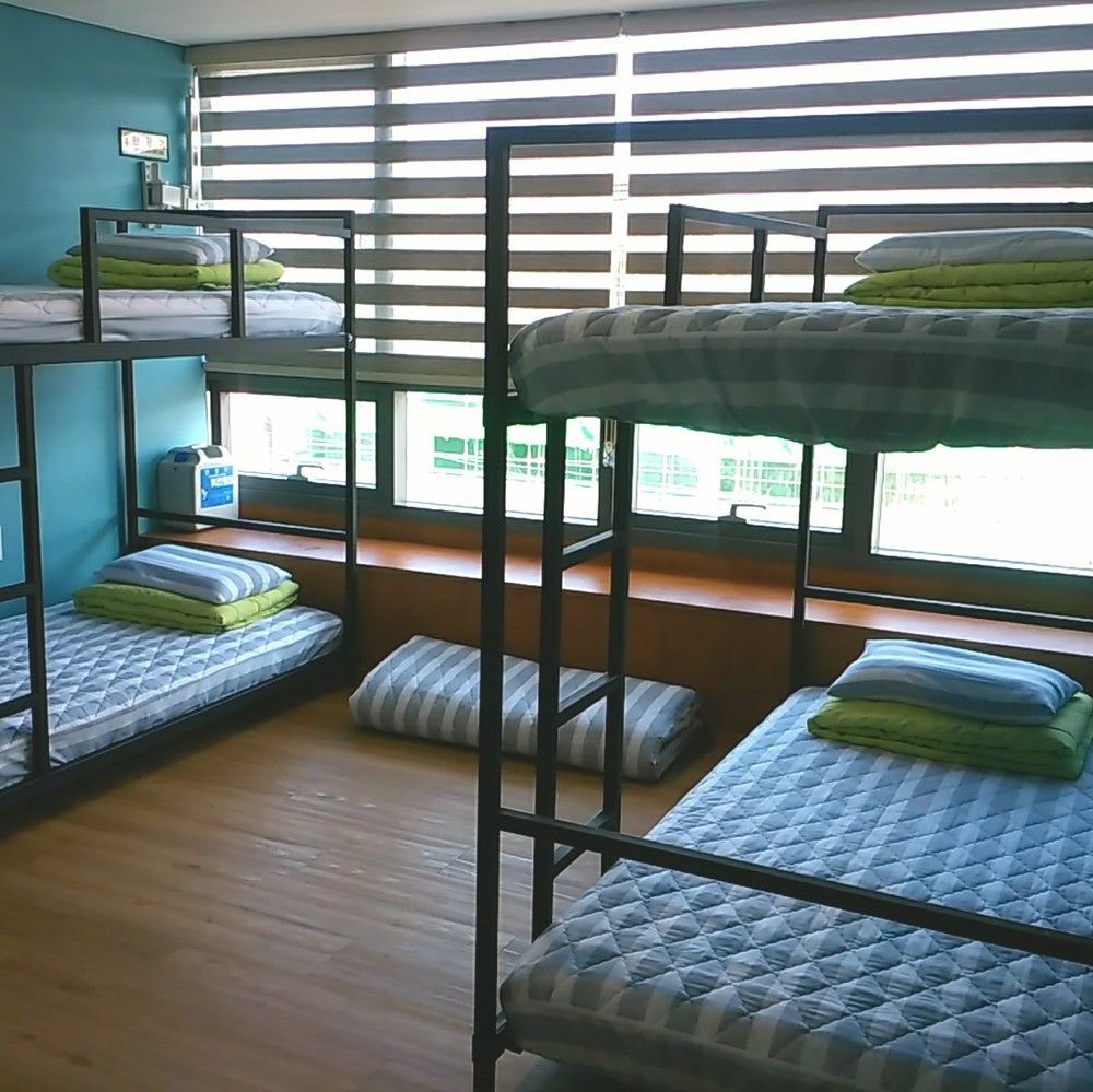 1004 Hostel Guesthouse Yeosu Exterior foto